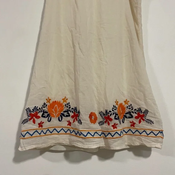 THML Embroidered Sleeveless Dress - Picture 4 of 11